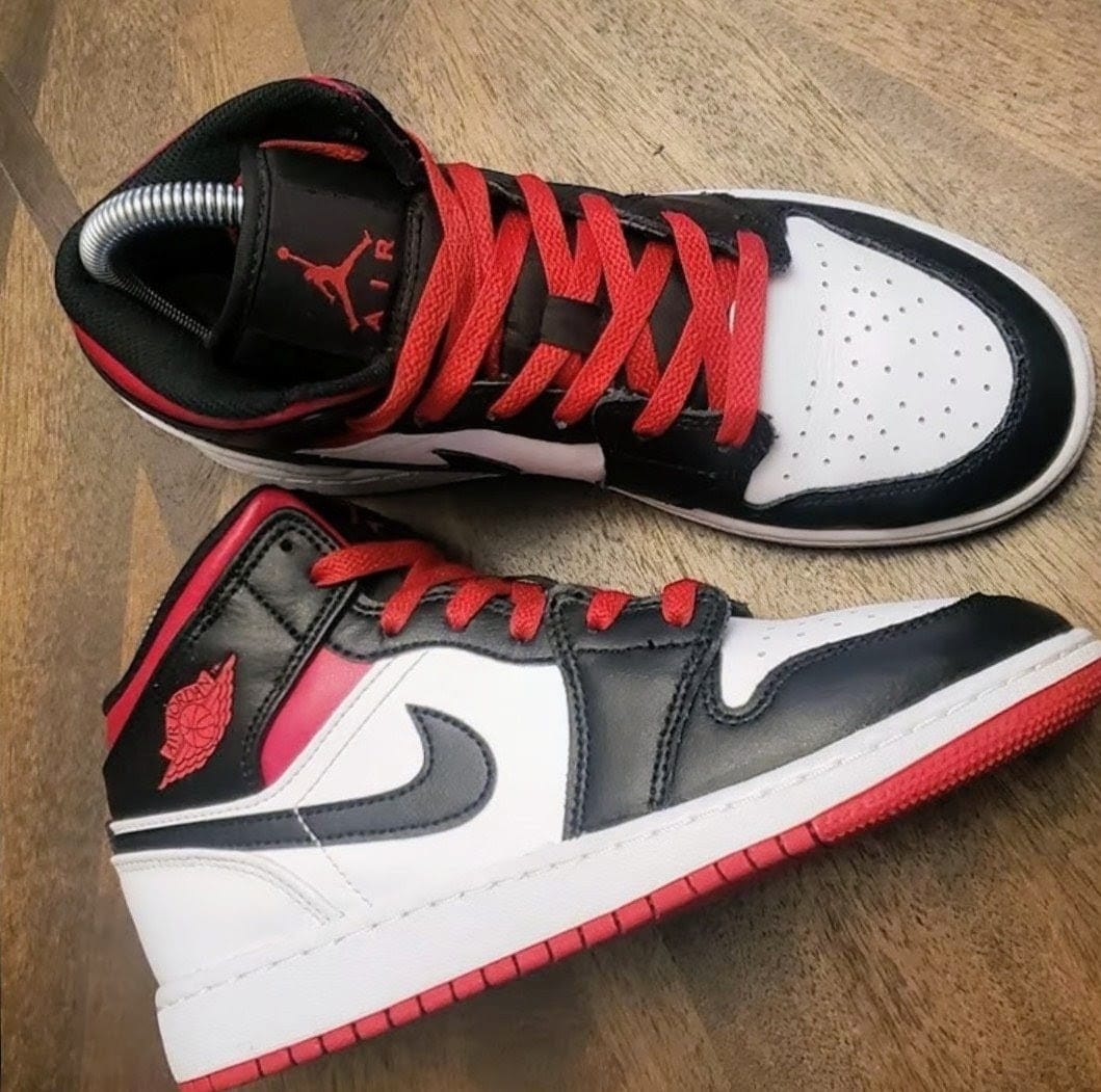 Air Jordan 1 Mid "Gym Red/Black toe"